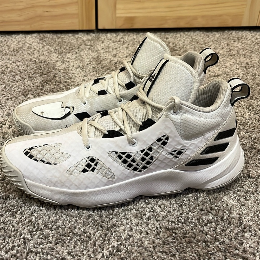 Adidas Basketball Shoes Pro N3XT Size 8 1/2 basketball shoes